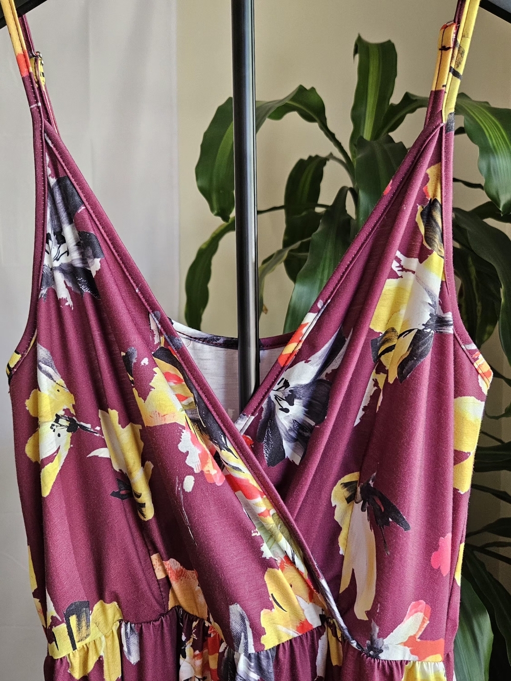 Floral Tie-Shoulder Wrap Dress in Wine - Picture 3 of 11